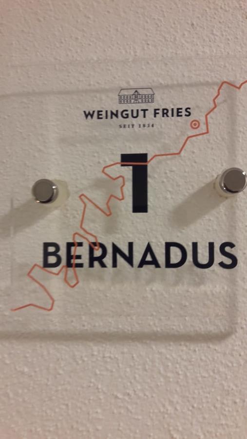 Weinhaus Fries Hotel Kattenes Exterior photo